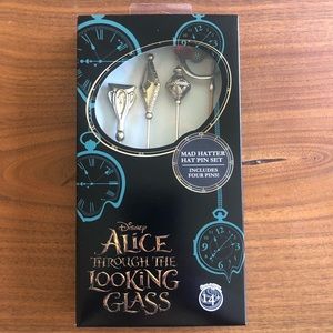 New in box Disney’s Mad Hatter Hat Pin Set -4 gold